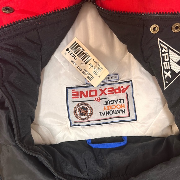 VTG Montreal Canadiens APEX BomberJacket Men’s Size Large SharkTooth NHL Red 90s - Picture 3 of 8